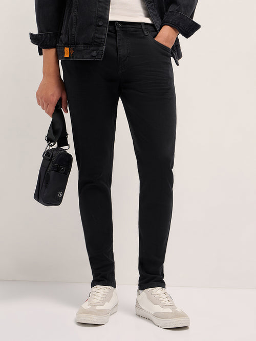 Black Mid-Rise Skinny Fit Jeans by The Bear House