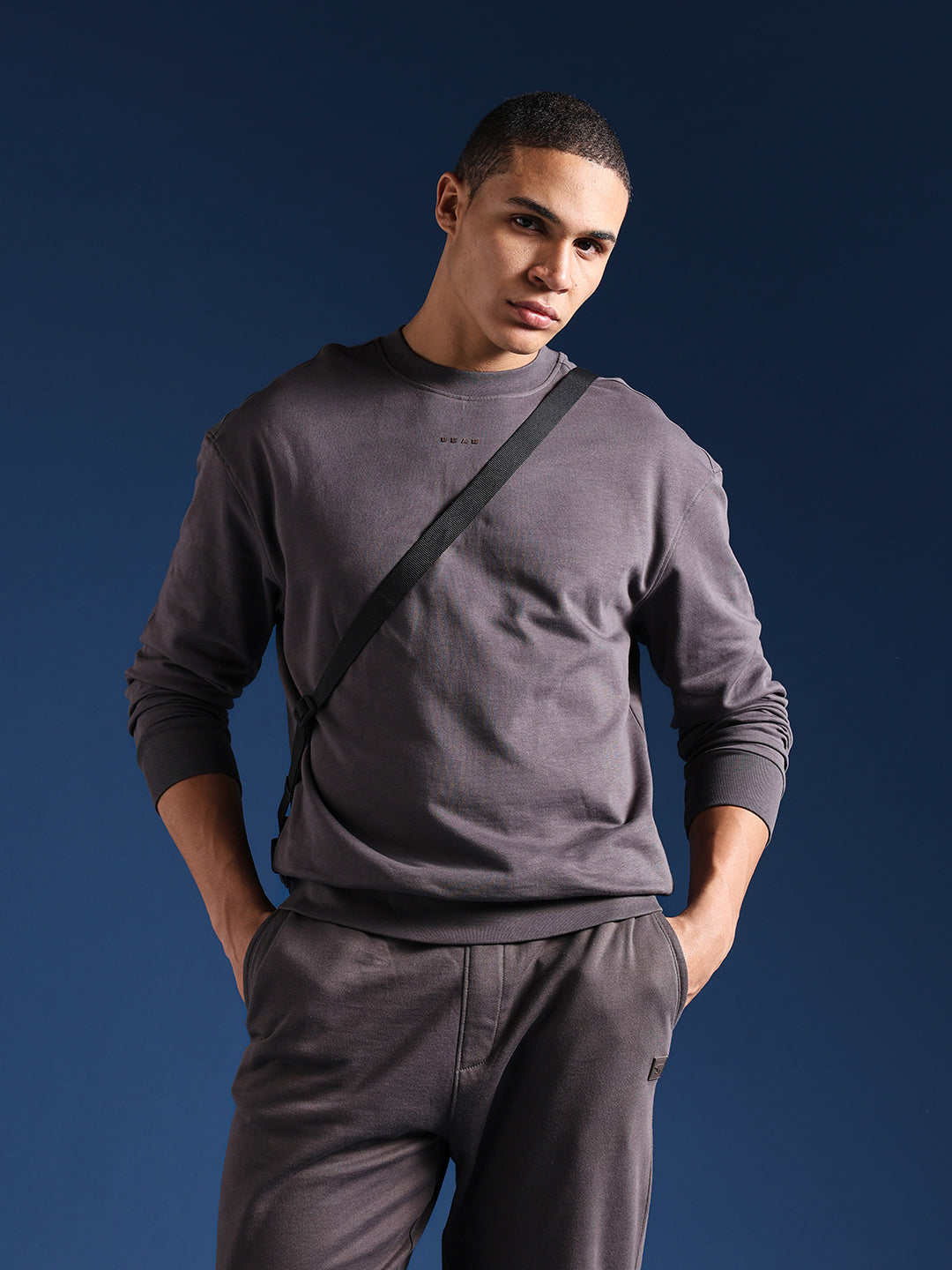 田*中様 house on the hill sweat brown House on the Hill Sweatshirt （brown） house on the hill