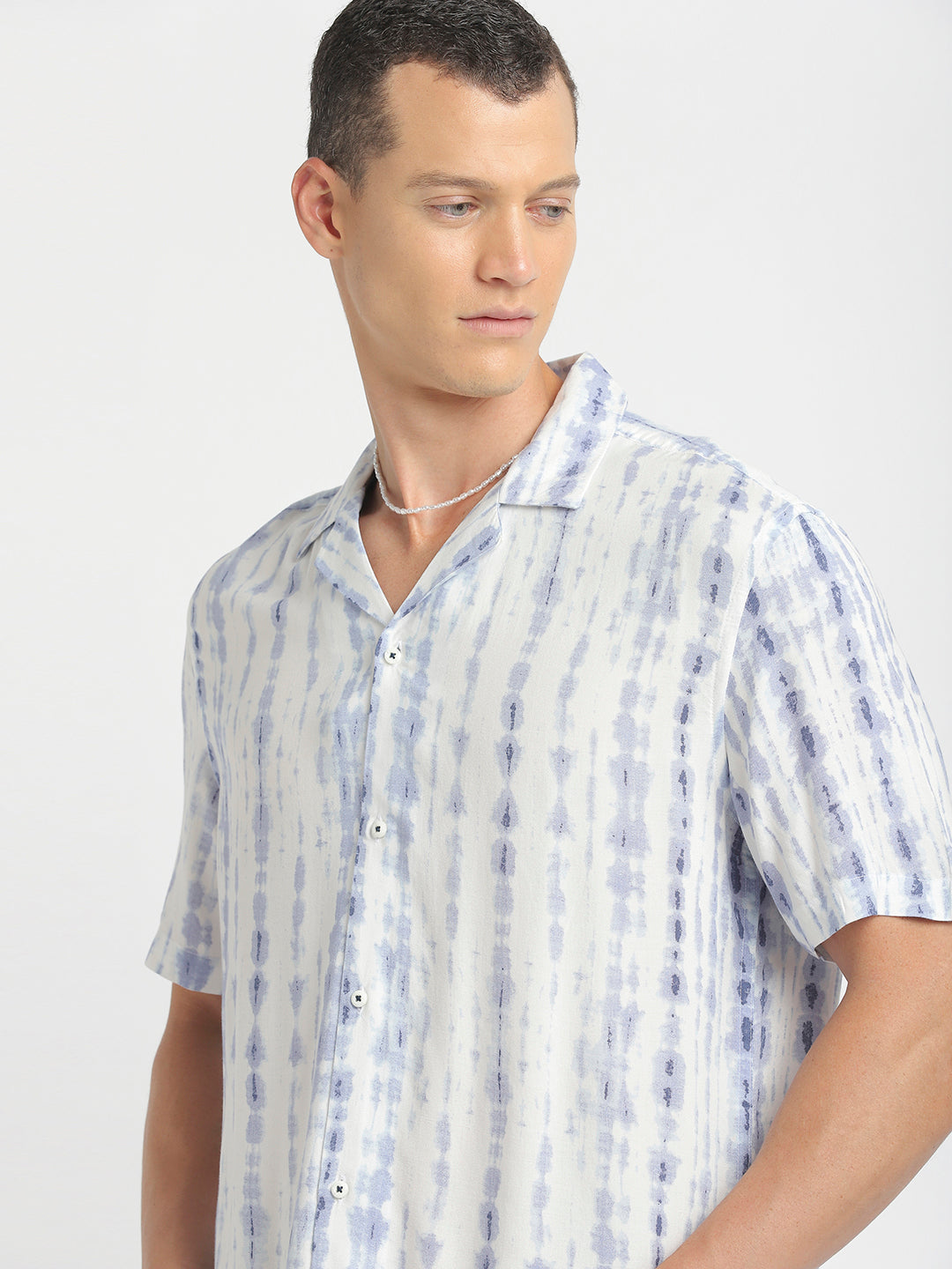 MEN BLUE PRINTED REGULAR FIT VISCOSE CASUAL SHIRT